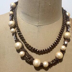 AUTHENTIC Givenchy Couture Pearls & Rhinestones Necklace Rose Gold